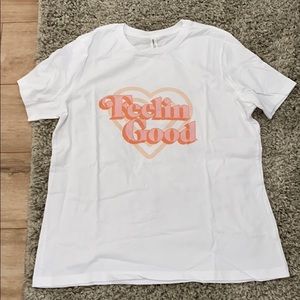NWOT! Boutique graphic tee size large.